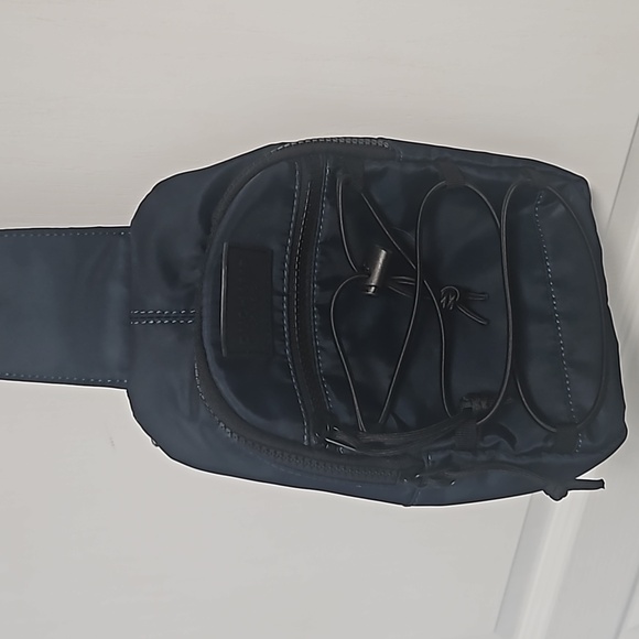 Duchamp London Crossbody Sling Bag - Navy Blue & Black - Picture 2 of 12